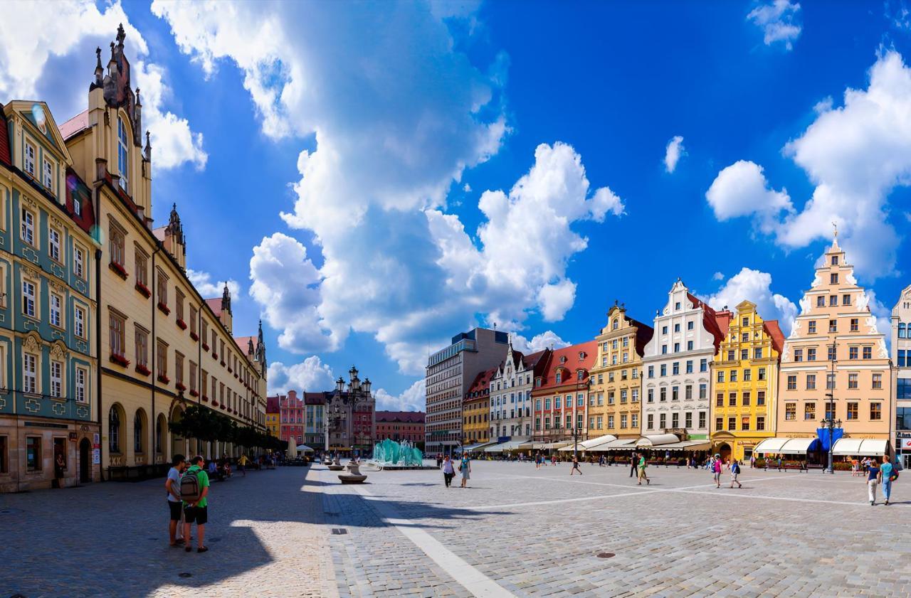 Cozy Flat In Rynek Breslávia Exterior foto